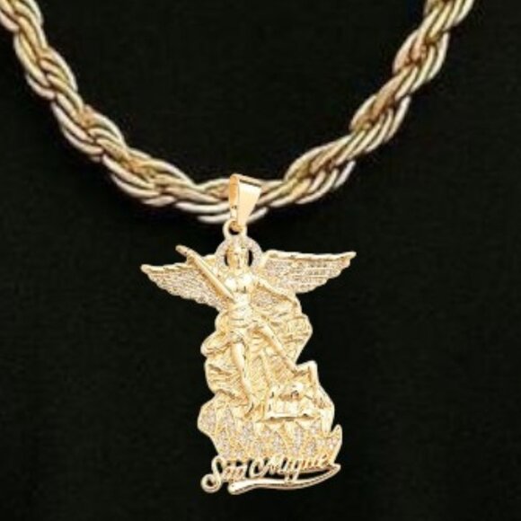 San Miguel St Michael Archangel Bling Crystal Pendant Miami Rope Torch Necklace - Picture 6 of 7